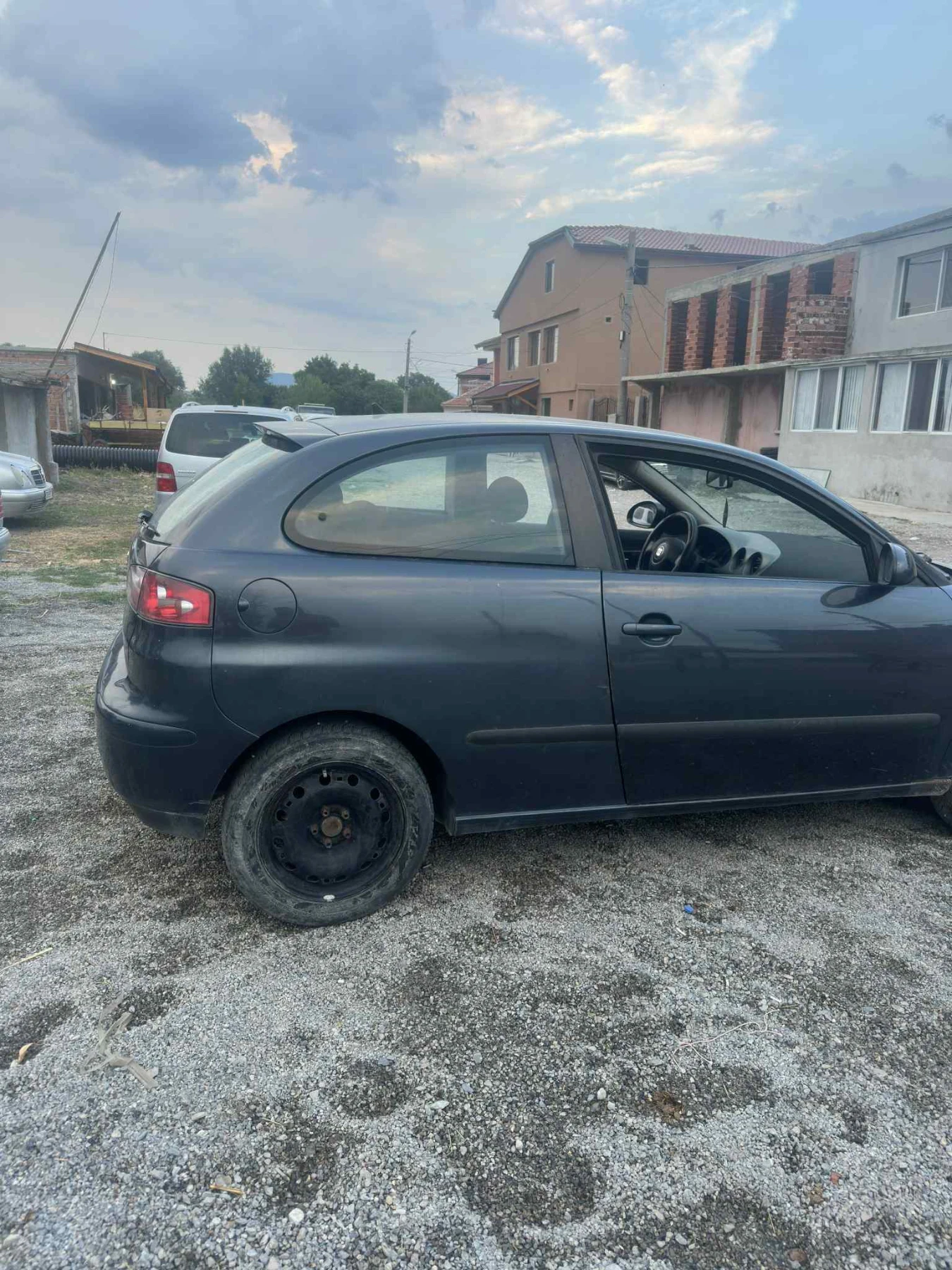 Seat Ibiza  - изображение 5