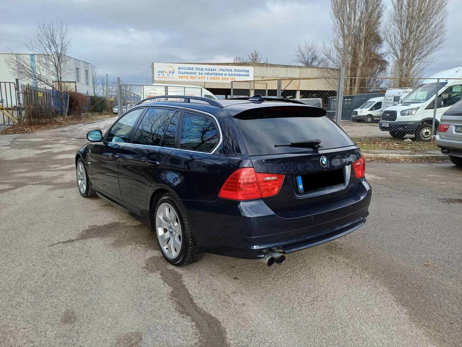 BMW 330 i XDrive Touring - изображение 3