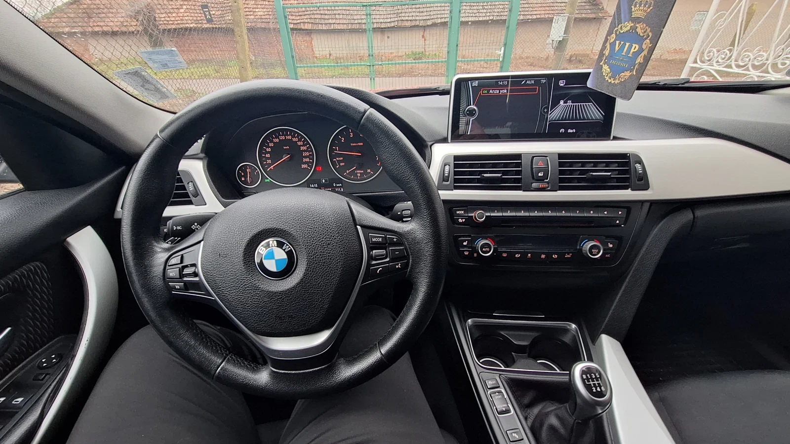 BMW 320, снимка 7 - Автомобили и джипове - 53796929