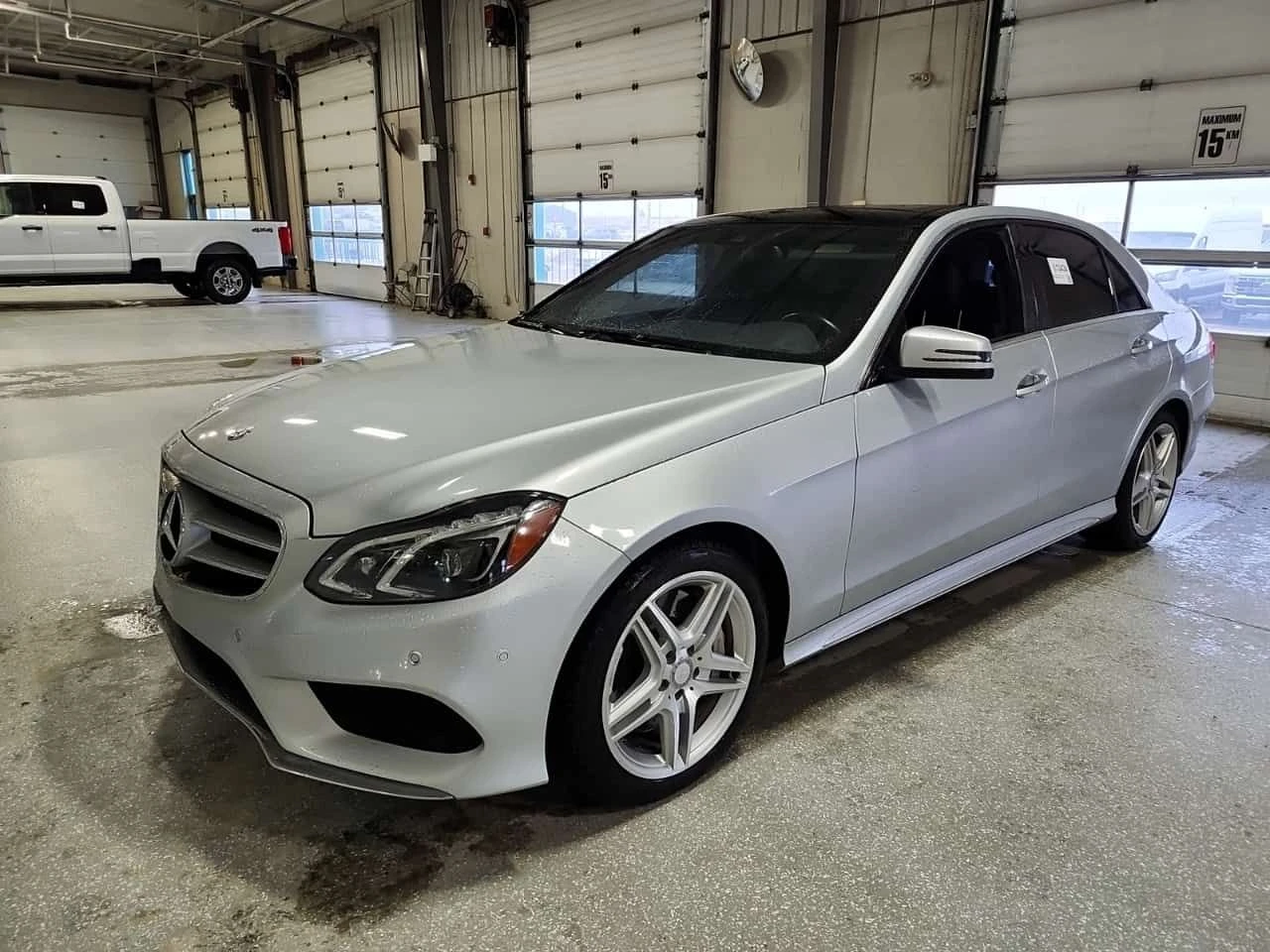 Mercedes-Benz E 500  | ОБДУХВАНЕ | ПАНОРАМА | АМБИЕНТНО