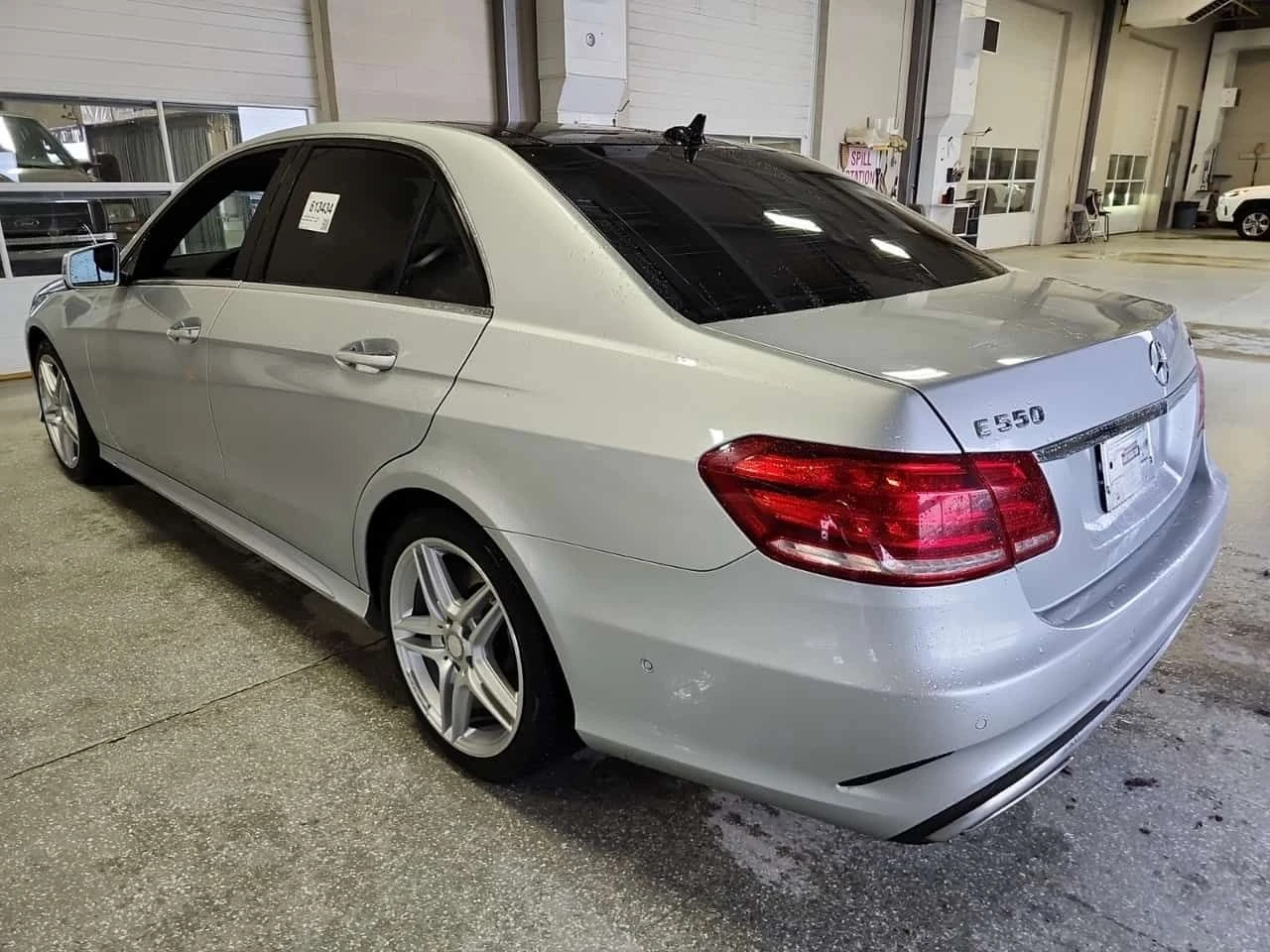 Mercedes-Benz E 500  | ОБДУХВАНЕ | ПАНОРАМА | АМБИЕНТНО, снимка 4 - Автомобили и джипове - 53946911