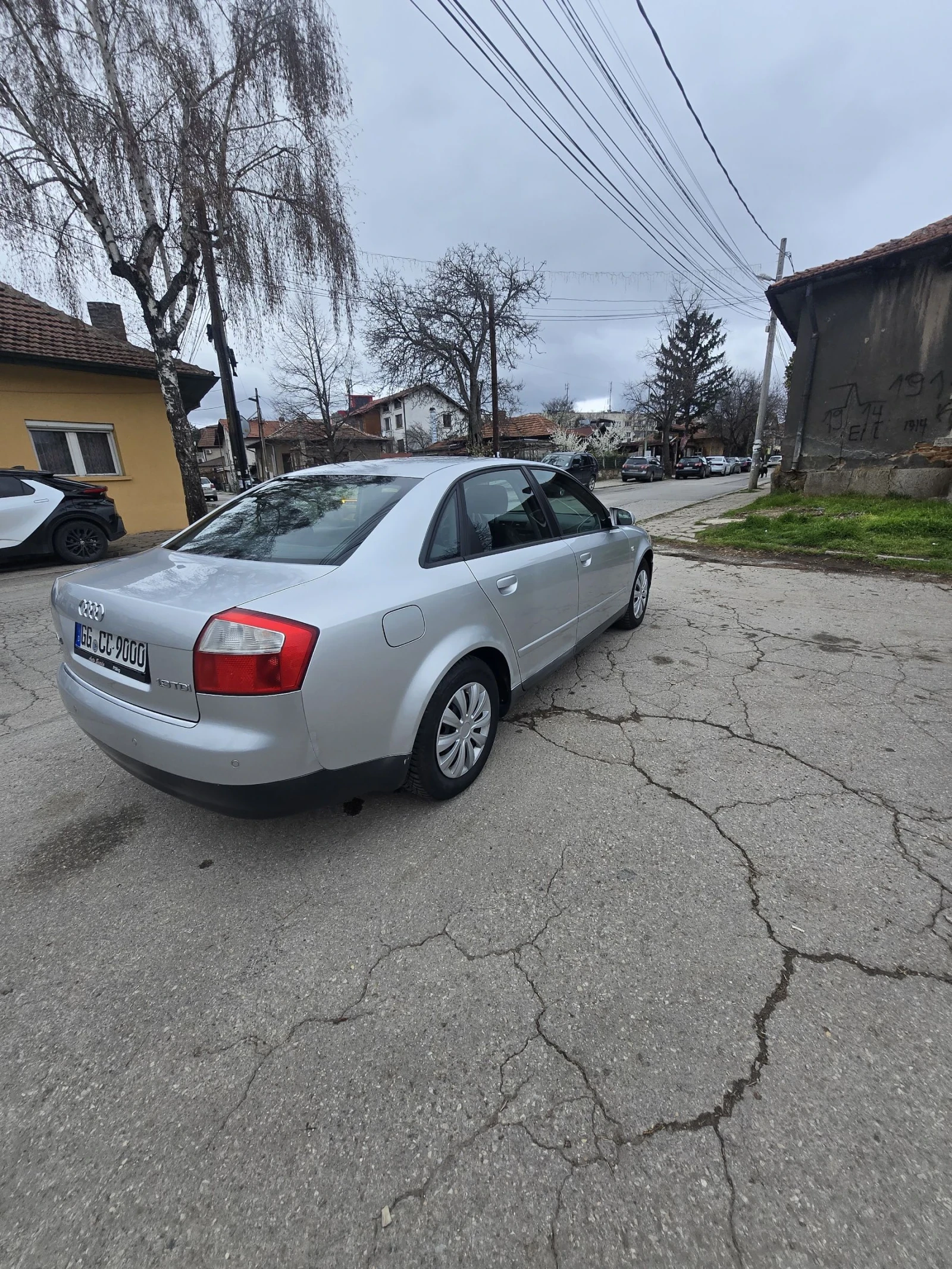 Audi A4 1.9тди 105к.с. 184000км., снимка 4 - Автомобили и джипове - 54014282