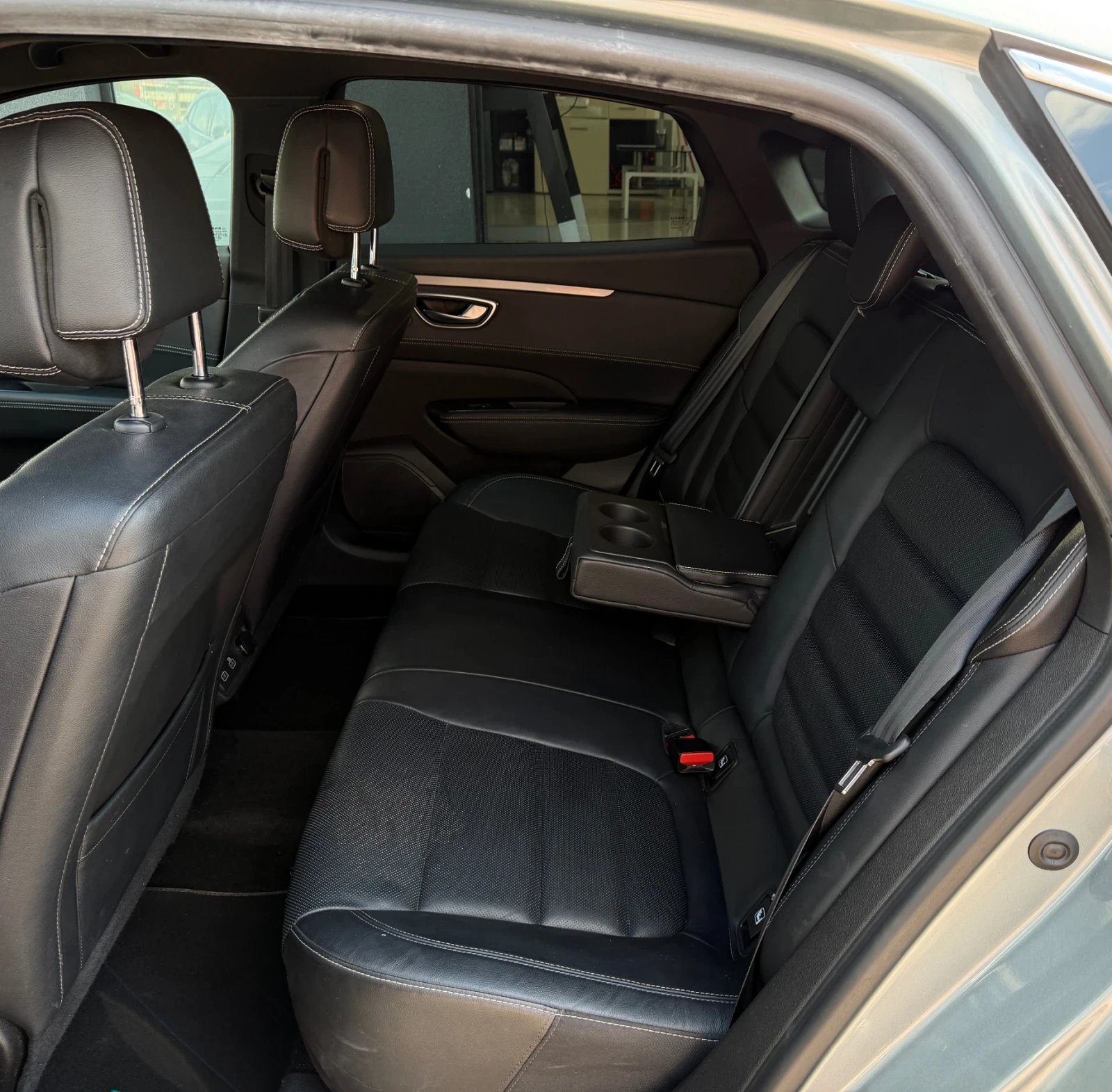 Renault Talisman 4 control / пълен сервиз / 1 собственик, снимка 12 - Автомобили и джипове - 54261642