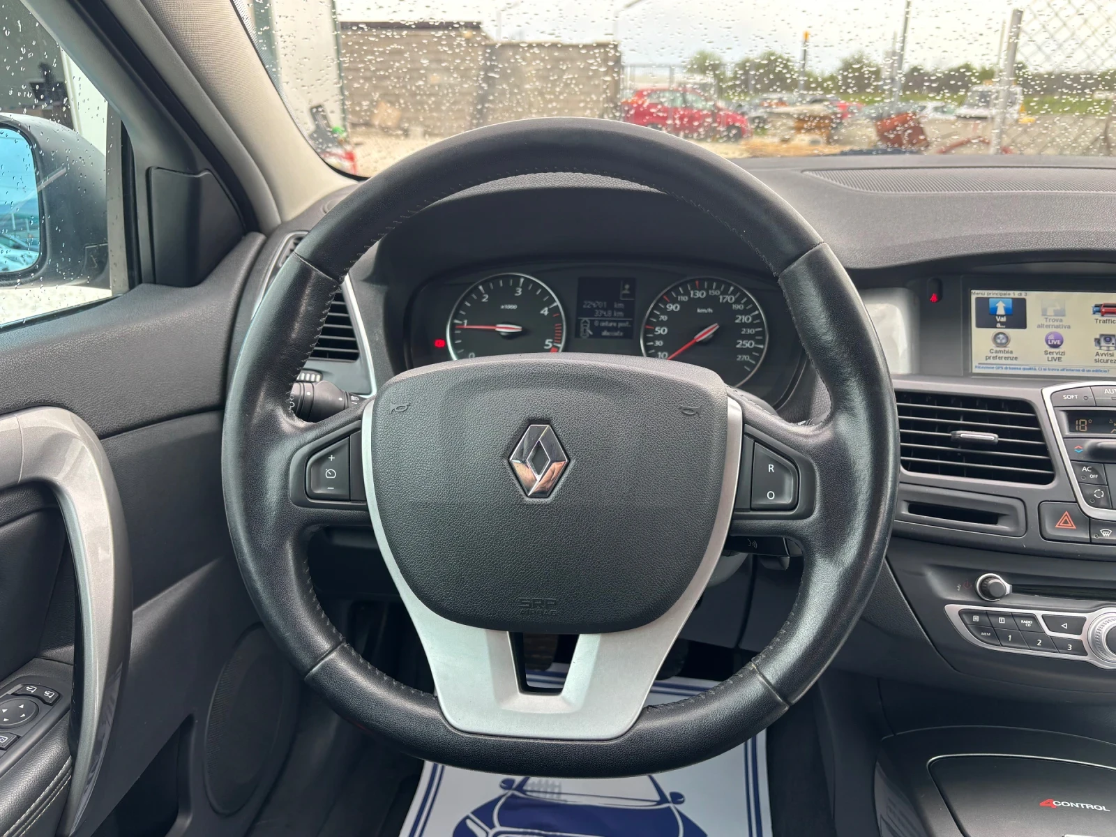 Renault Laguna     Black Edition 2.0DCI FACE 4Control, снимка 10 - Автомобили и джипове - 54393817