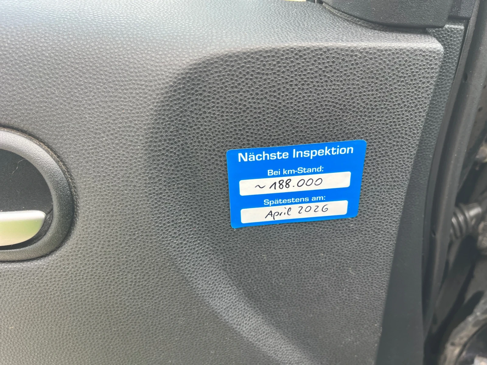 Mazda 2 1.5i sport, снимка 11 - Автомобили и джипове - 54396083