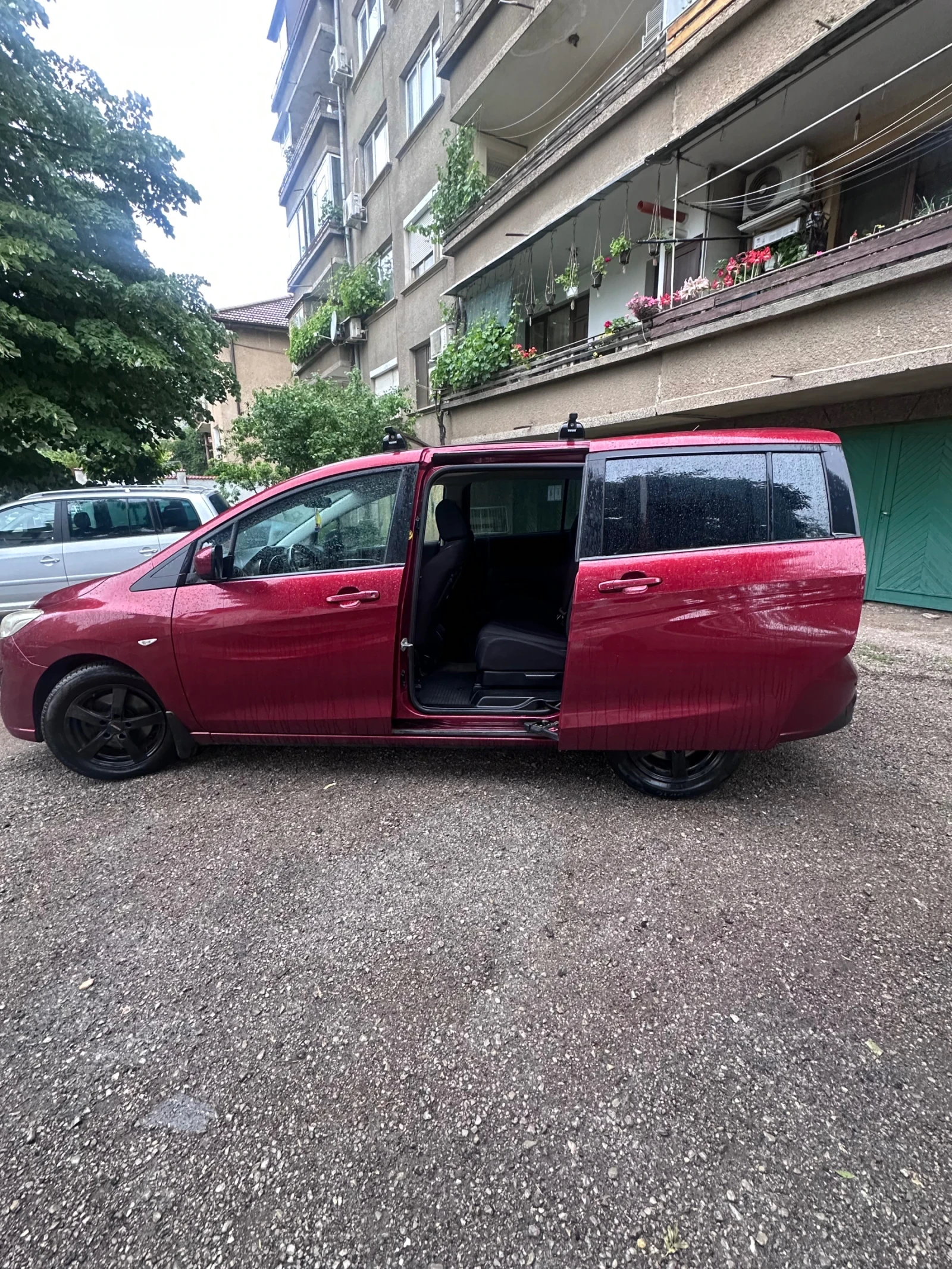 Mazda 5 1.6 7 места 2011, снимка 4 - Автомобили и джипове - 54645075