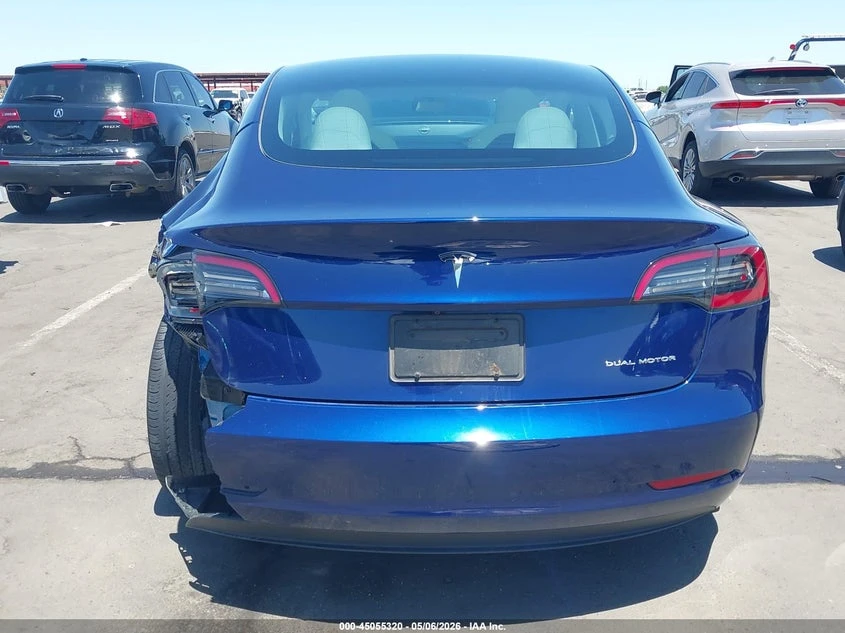 Tesla Model 3 LONG RANGE DUAL MOTOR ALL-WHEEL DRIVE, снимка 6 - Автомобили и джипове - 54743959