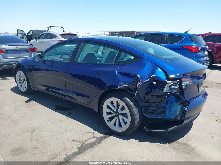 Tesla Model 3 LONG RANGE DUAL MOTOR ALL-WHEEL DRIVE, снимка 4 - Автомобили и джипове - 54743959
