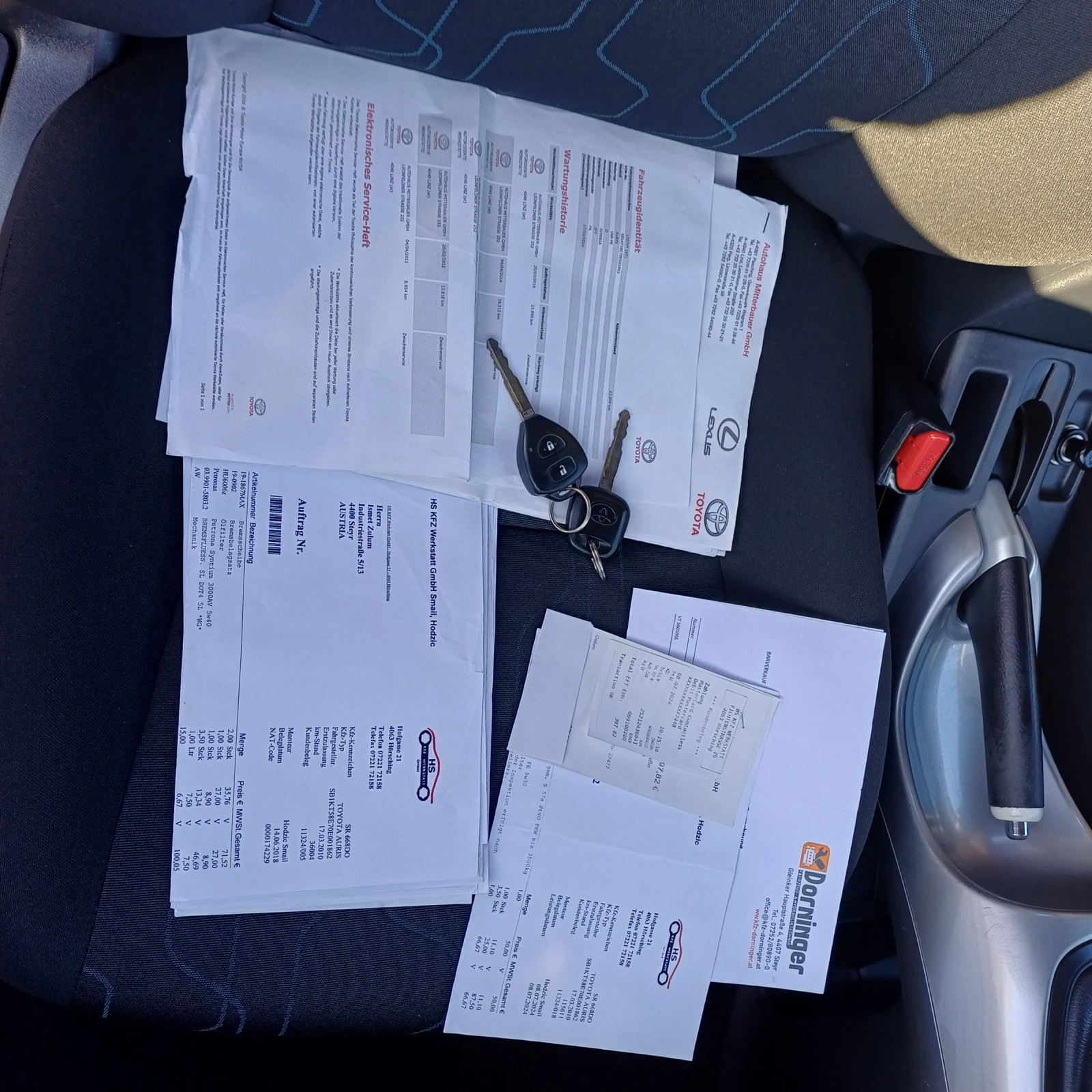 Toyota Auris, снимка 12 - Автомобили и джипове - 54828023