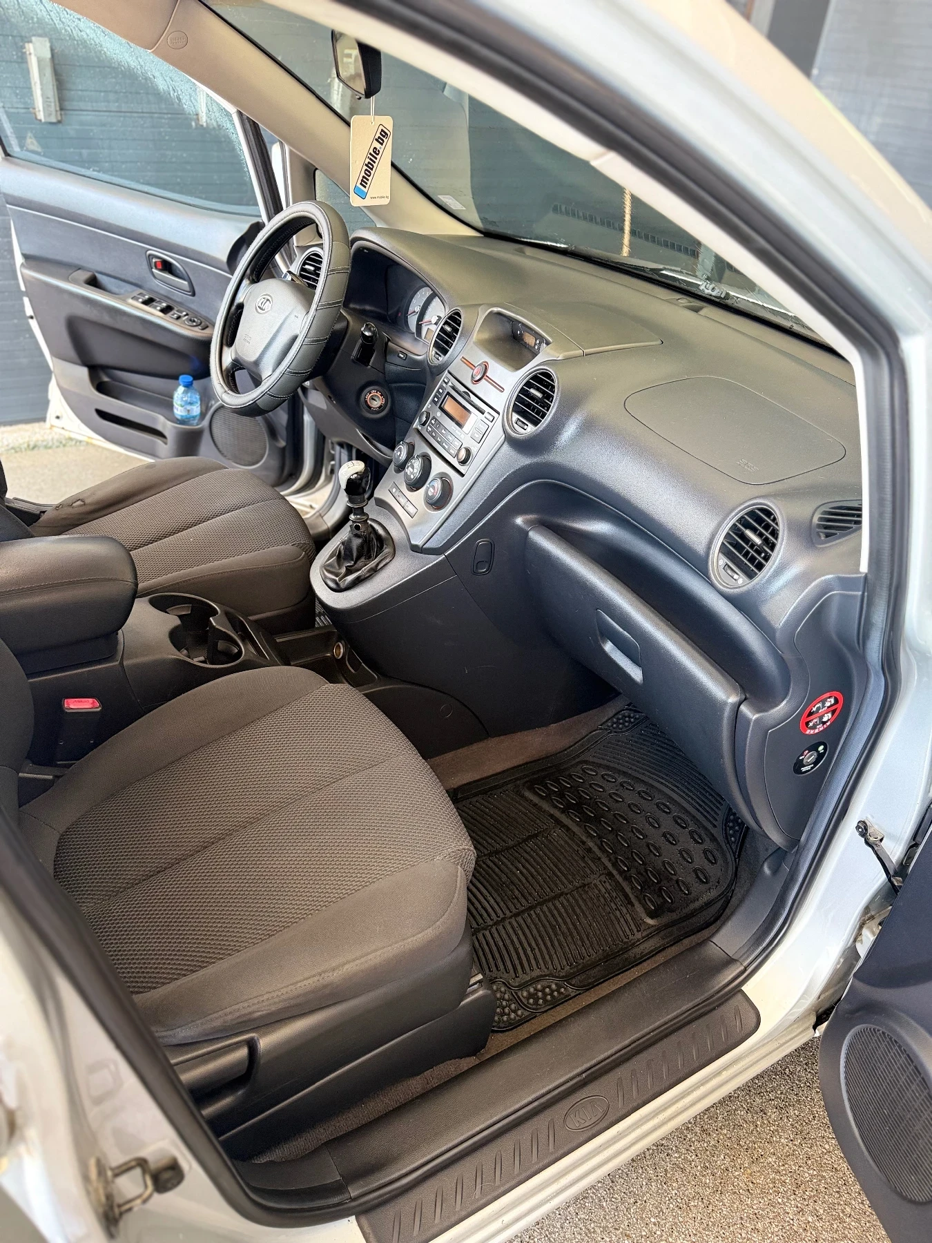 Kia Carens 2.0CRDI, снимка 11 - Автомобили и джипове - 54973269
