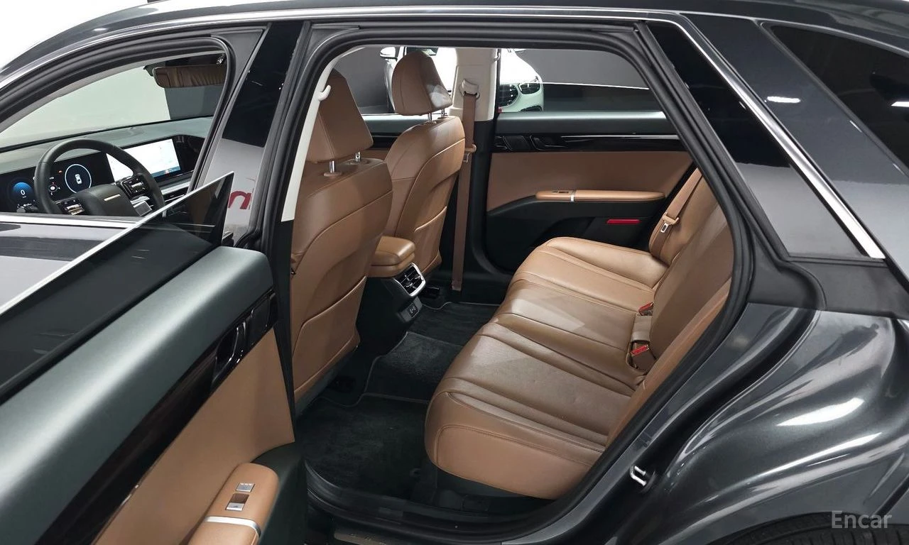Hyundai Grandeur 3.5* LPG* PREMIUM* ОБДУХВАНЕ* ДИСТРОНИК* LANE* ASS, снимка 15 - Автомобили и джипове - 55606584