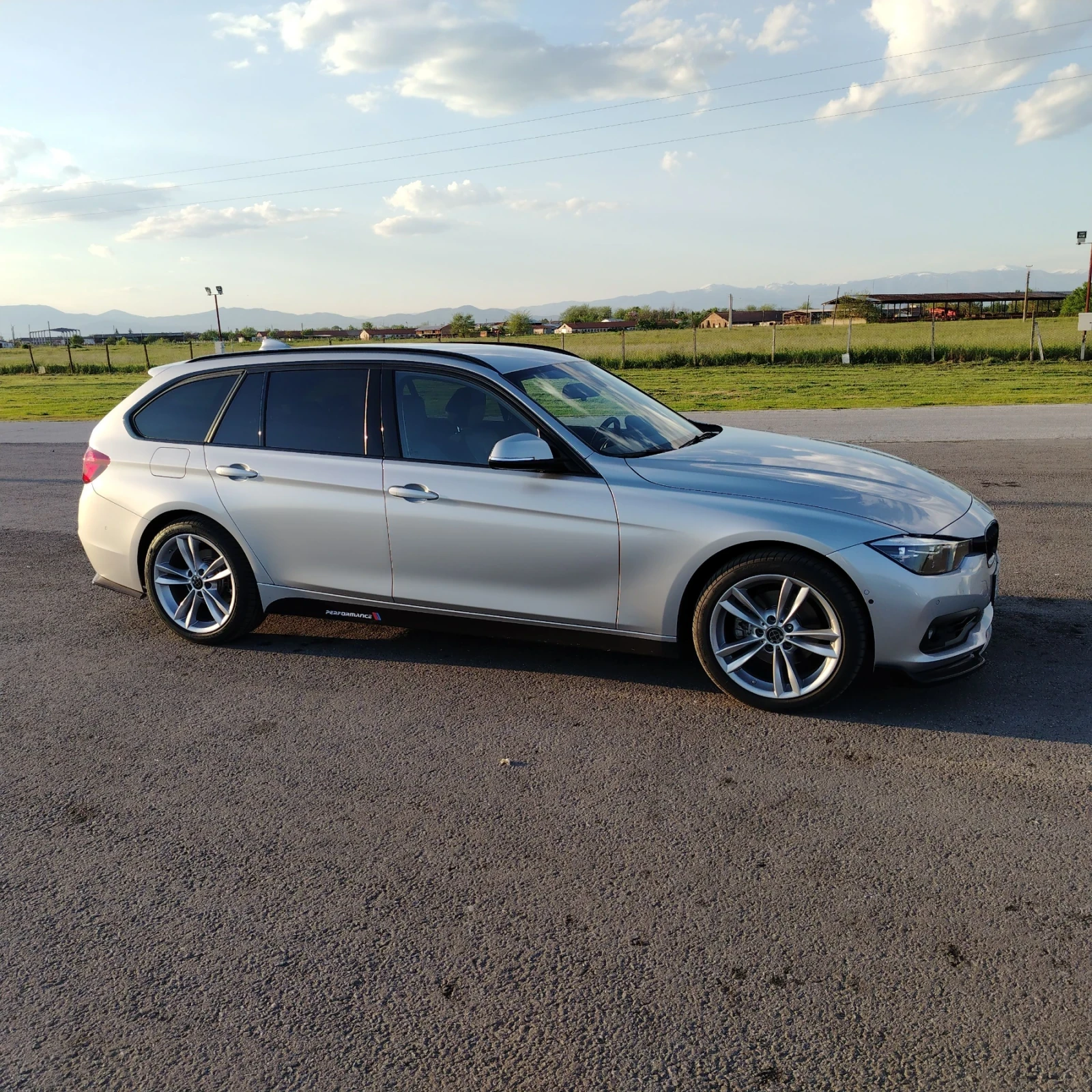 BMW 320 320xd 190hp B47, снимка 2 - Автомобили и джипове - 55633592