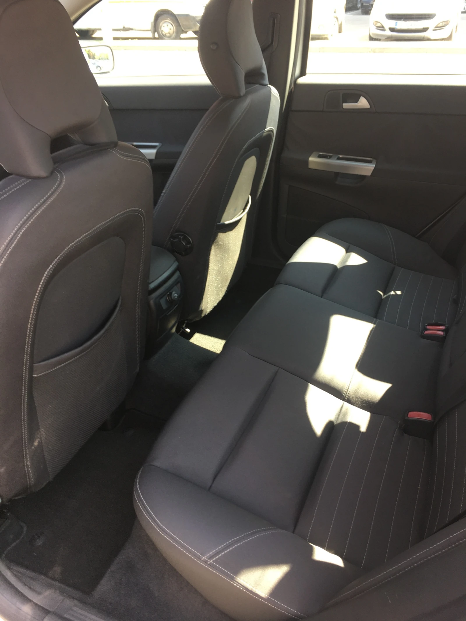 Volvo S40, снимка 6 - Автомобили и джипове - 55666349