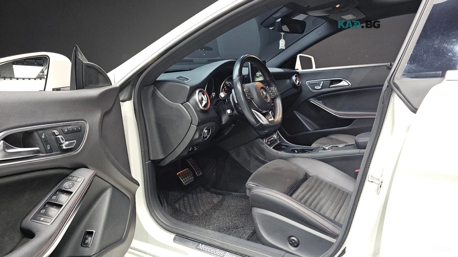Mercedes-Benz CLA 220 AMG* КОЖА* ПОДГРЕВ* НАВИ* КАМЕРА* АВТОКРЕДИТ, снимка 8 - Автомобили и джипове - 55724413