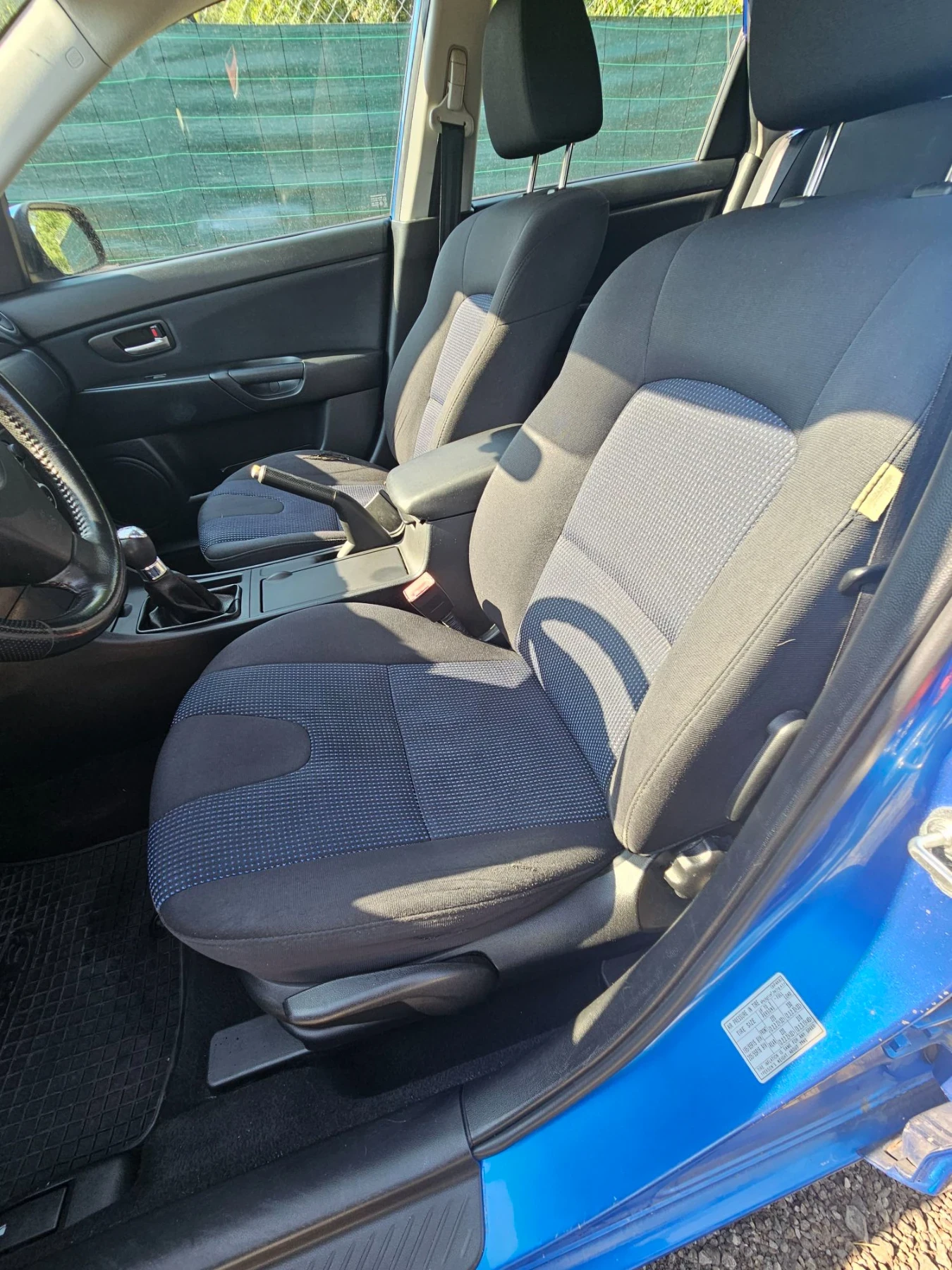 Mazda 3 1.6 105кс. Бензин. ТОП! , снимка 8 - Автомобили и джипове - 55939909