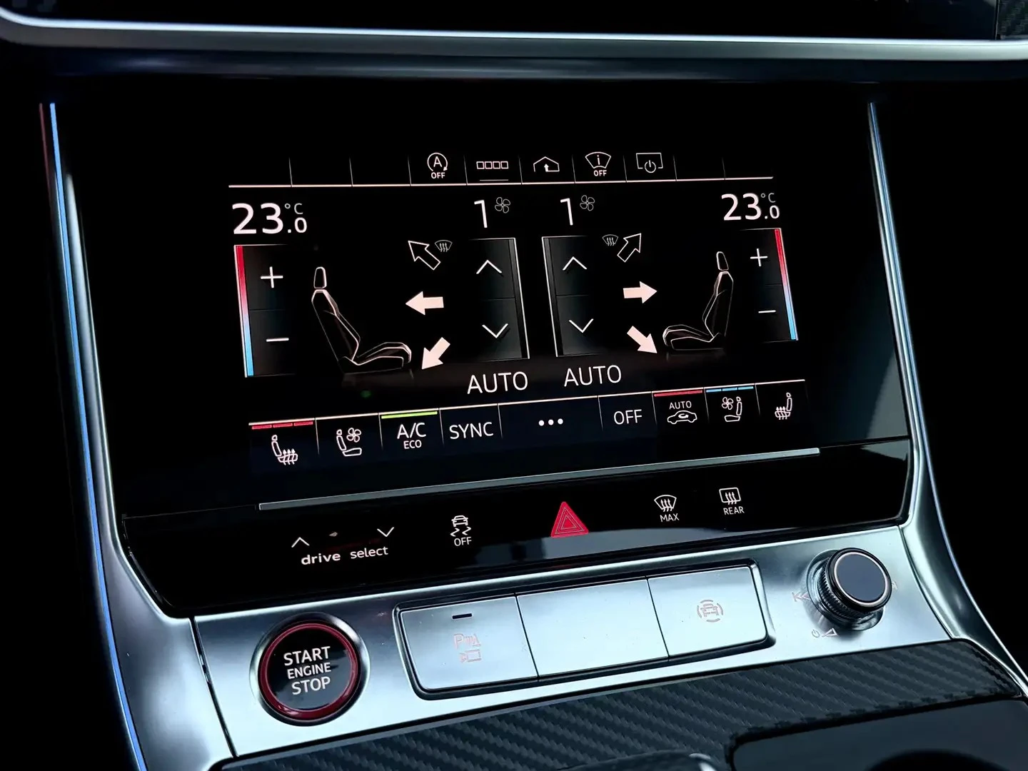 Audi Rs6 AVANT TECHNIK ЦЕНА ДО БЪЛГАРИЯ АВТОКРЕДИТ, снимка 13 - Автомобили и джипове - 55989990
