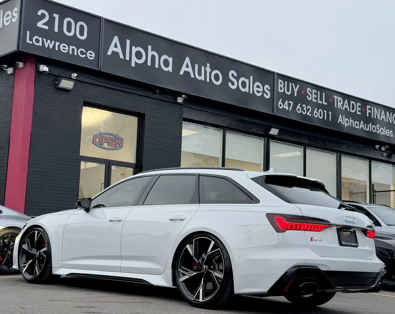 Audi Rs6 AVANT TECHNIK ЦЕНА ДО БЪЛГАРИЯ АВТОКРЕДИТ, снимка 2 - Автомобили и джипове - 55989990