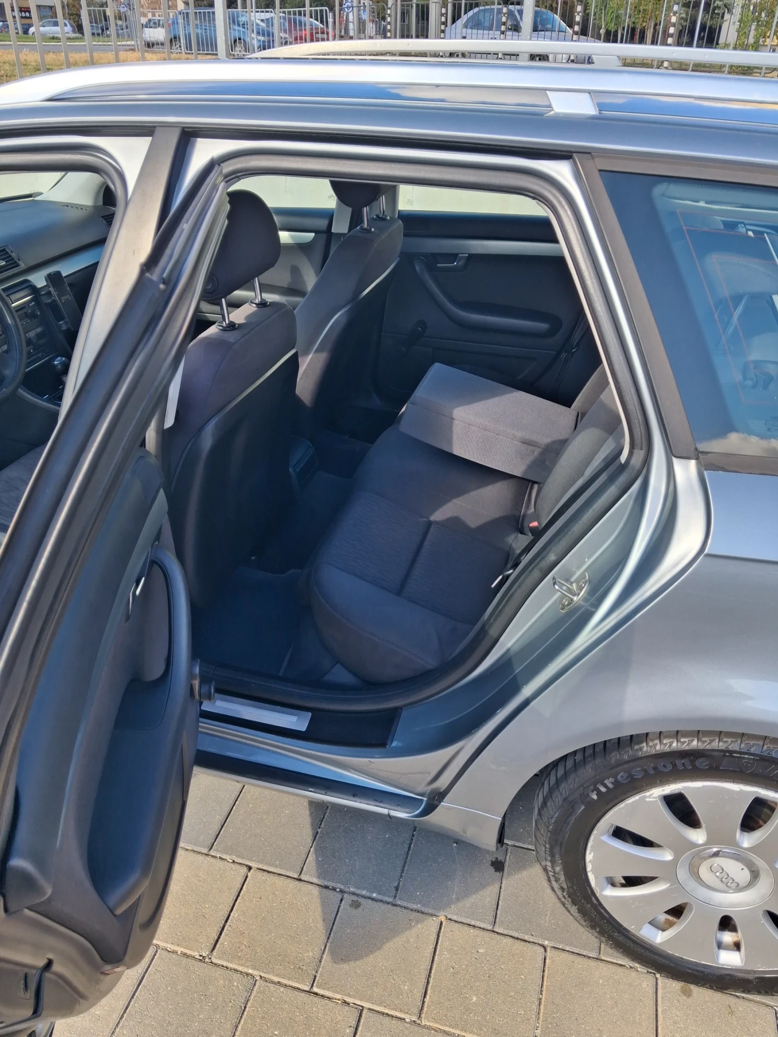 Audi A4 2.0 TDI, снимка 9 - Автомобили и джипове - 56345857
