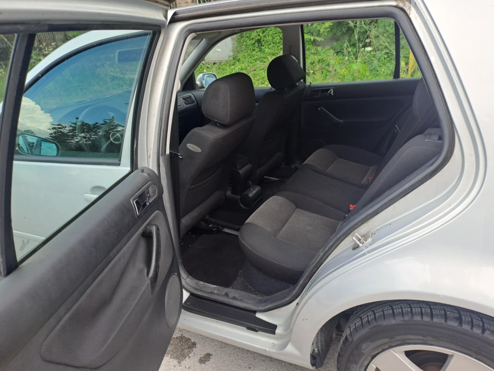 VW 1600, снимка 8 - Автомобили и джипове - 56423807
