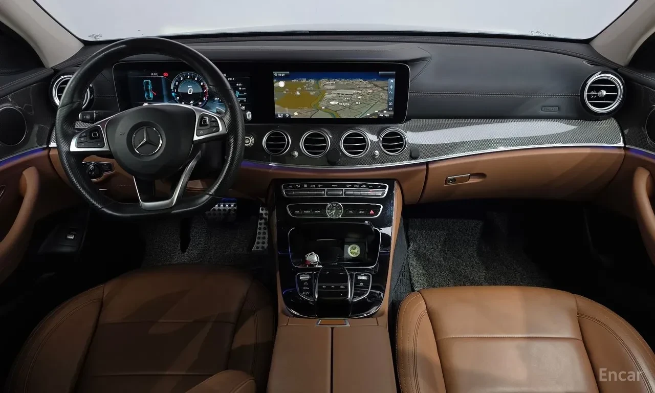 Mercedes-Benz E 300 AMG / 4MATIC / PANO / HUD / 360  | Mobile.bg � ����������� 7