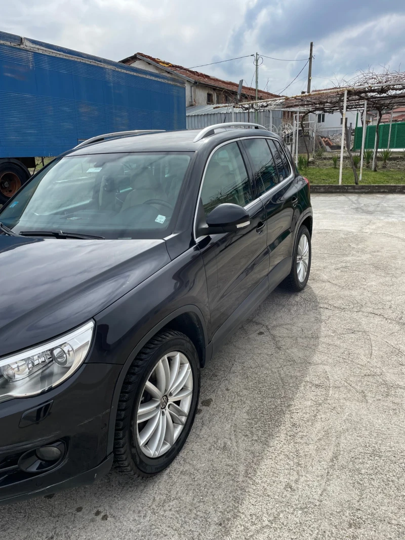 VW Tiguan, снимка 3 - Автомобили и джипове - 48251164