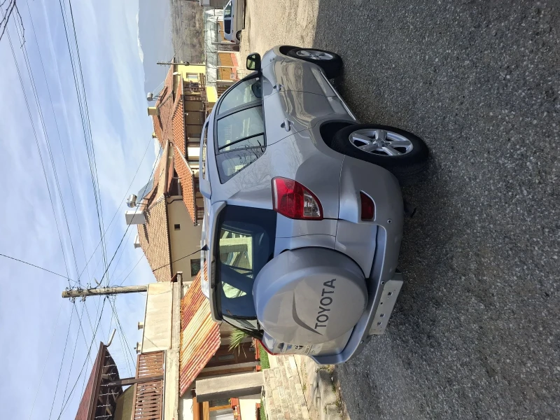 Toyota Rav4 D4D, снимка 3 - Автомобили и джипове - 49562007