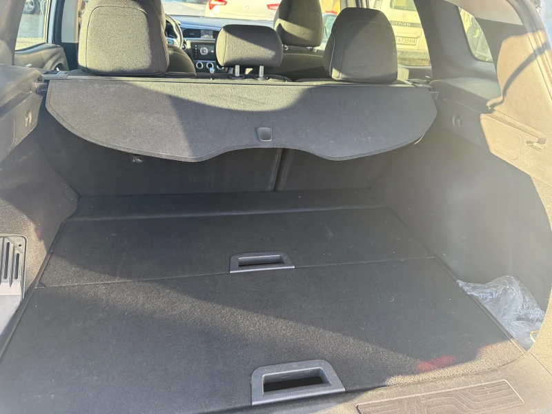 Renault Kadjar 1.5 DCI, Automatic, Keyless, Navi, снимка 5 - Автомобили и джипове - 52800987