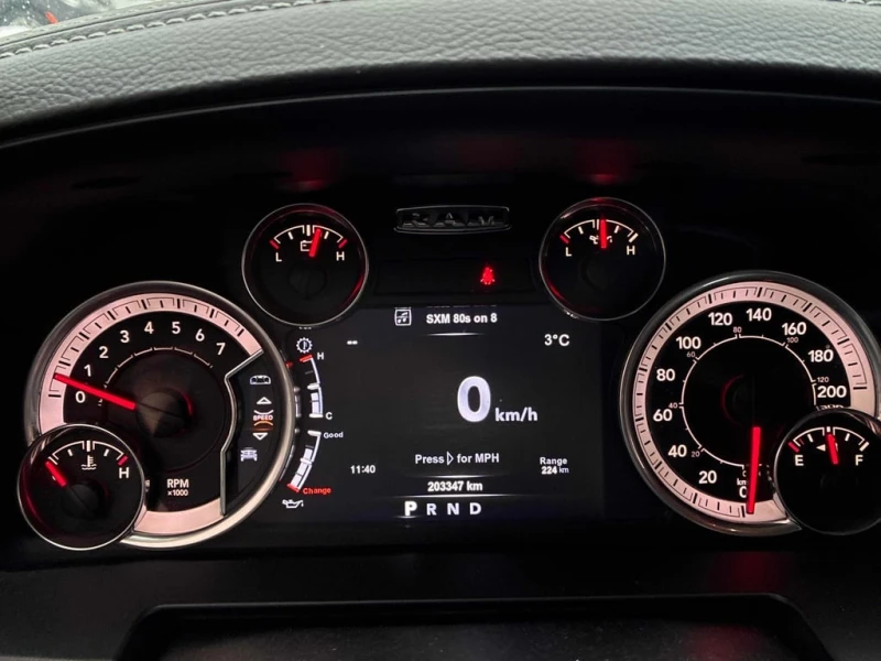 Dodge RAM 1500 * Sport * CARFAX * ФИНАНСИРАНЕ , снимка 8 - Автомобили и джипове - 52831579