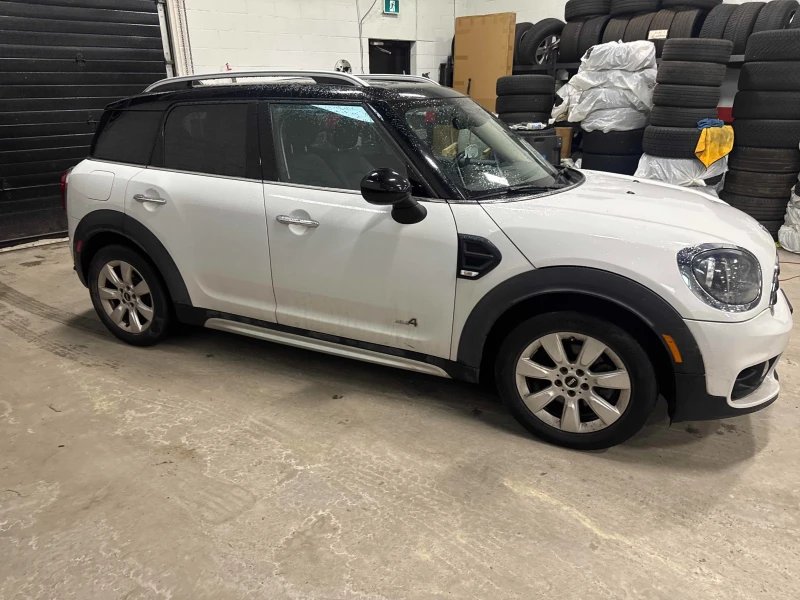 Mini Countryman * * CARFAX * * АВТО КРЕДИТ * * , снимка 4 - Автомобили и джипове - 52930970