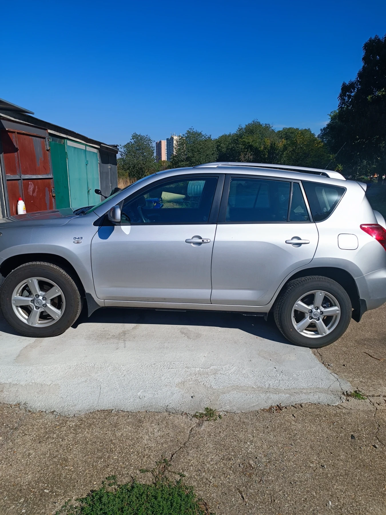 Toyota Rav4  - изображение 4