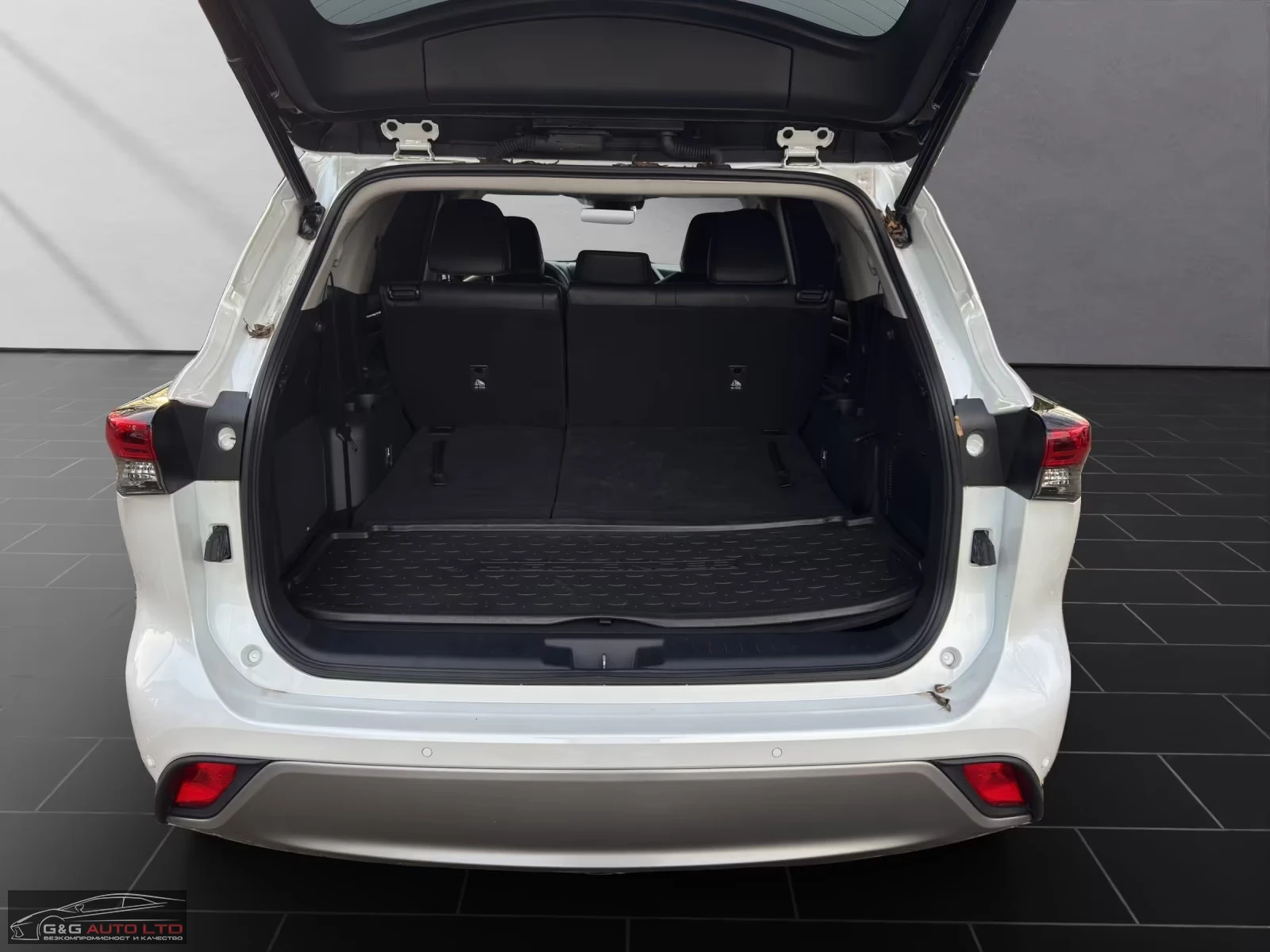 Toyota Highlander LUXURY/247HP/2.5HEV/7S/AHK/HUD/MEMO/CAM/784g | Mobile.bg � ����������� 16