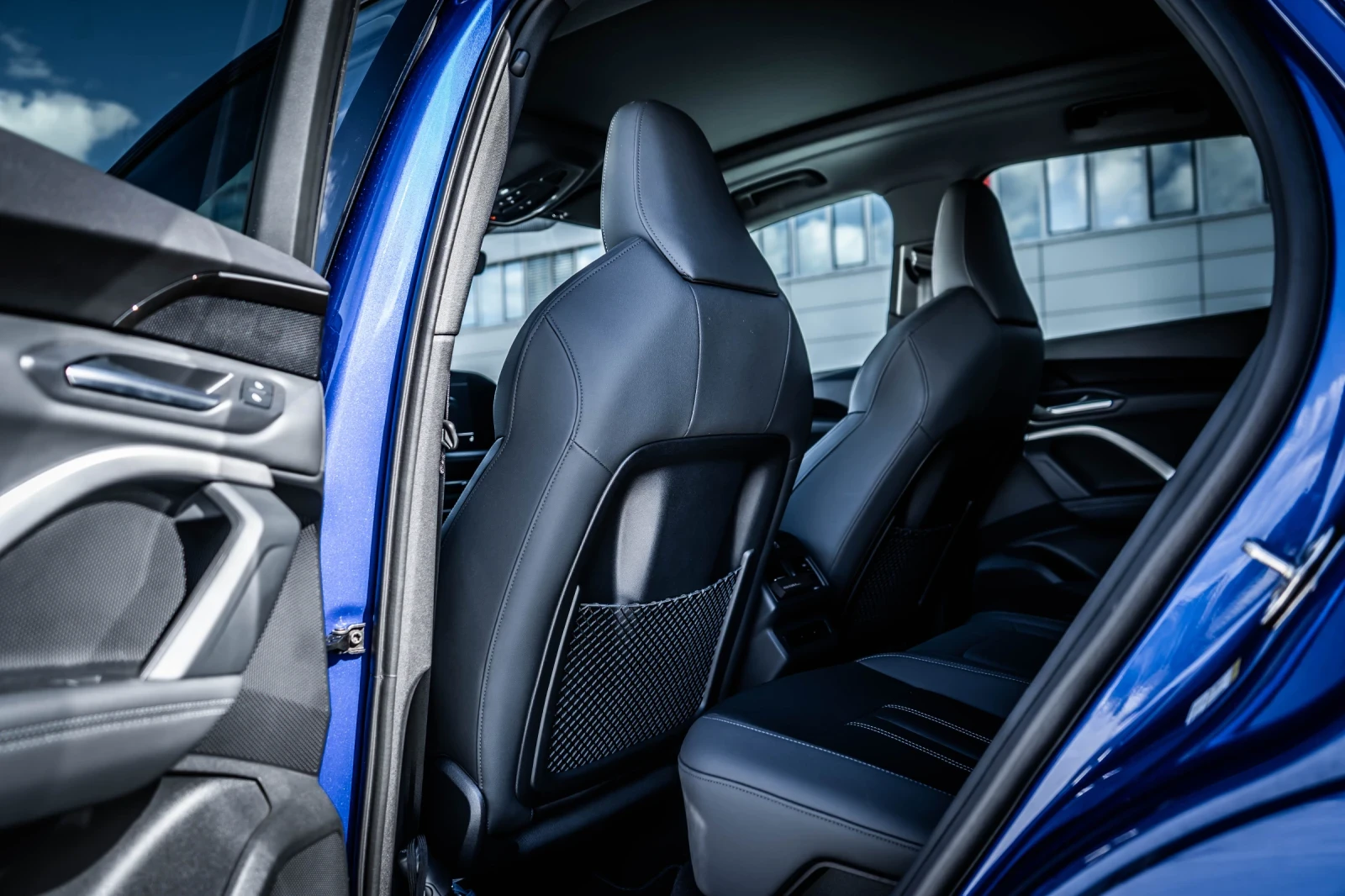 Audi Q5 QUATTRO КАТО НОВ! ГАРАНЦИЯ+ PPF, снимка 9 - Автомобили и джипове - 54110206