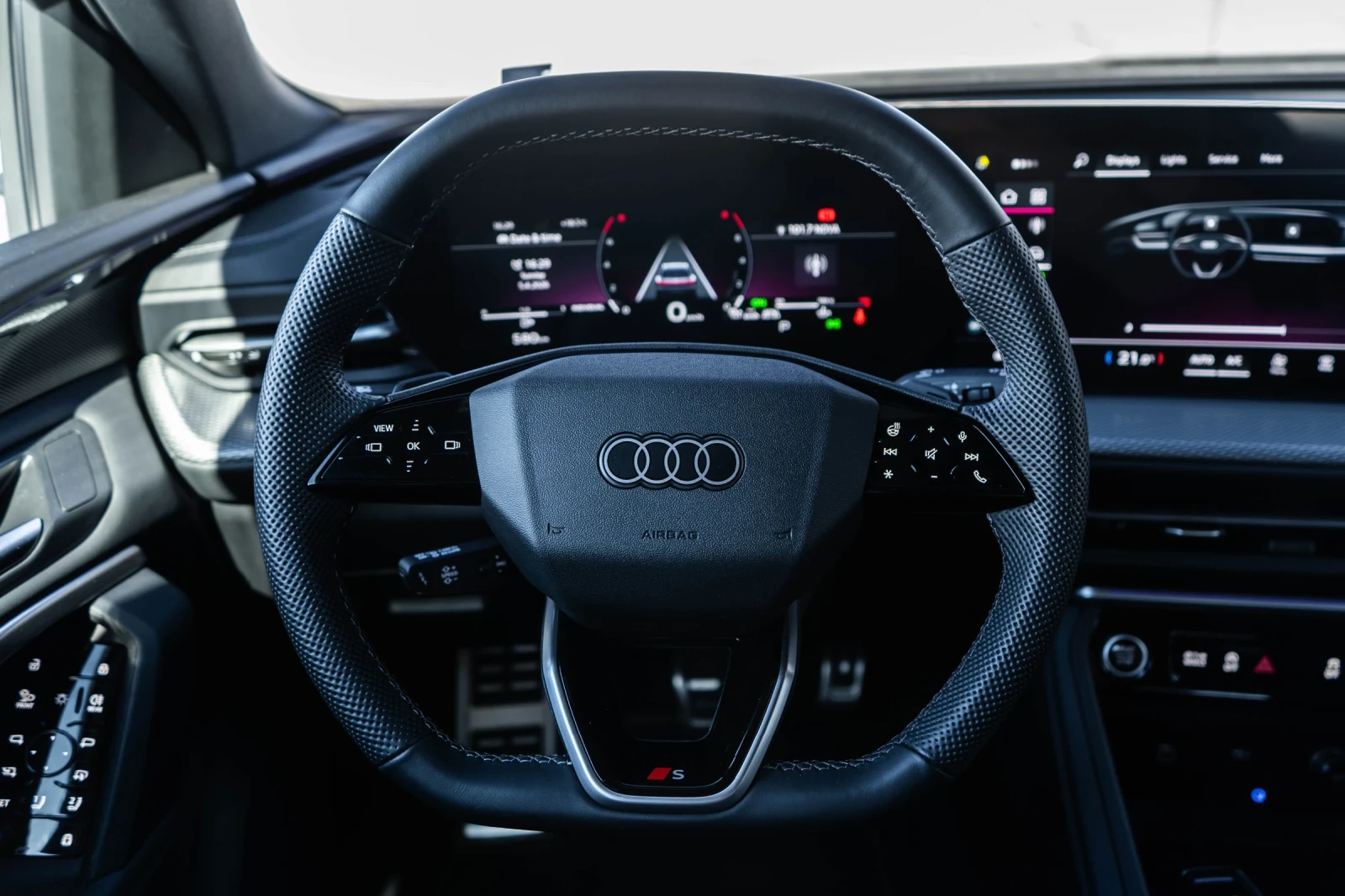 Audi Q5 QUATTRO КАТО НОВ! ГАРАНЦИЯ+ PPF, снимка 10 - Автомобили и джипове - 54110206