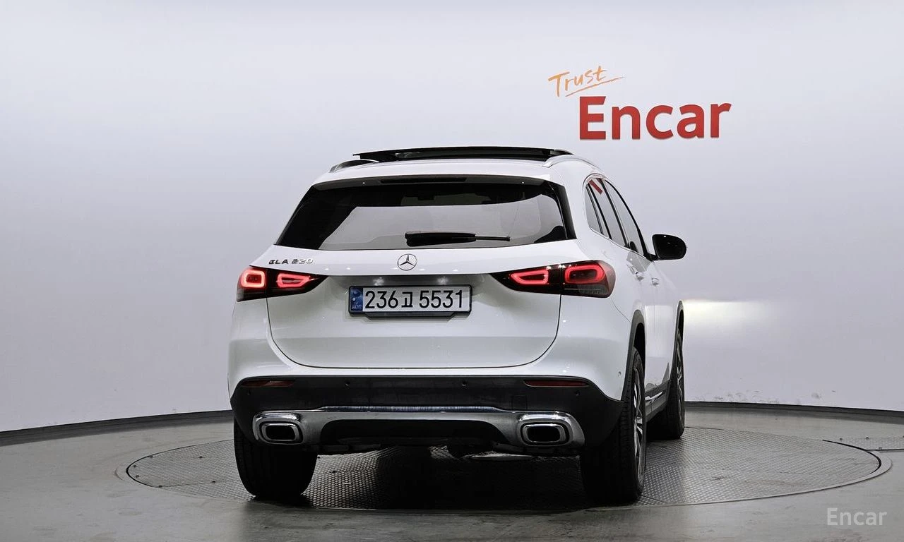 Mercedes-Benz GLA 220 ���������* �����* 360������* �������* ������*  | Mobile.bg � ����������� 4