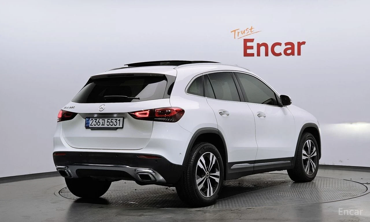 Mercedes-Benz GLA 220 ���������* �����* 360������* �������* ������*  | Mobile.bg � ����������� 2