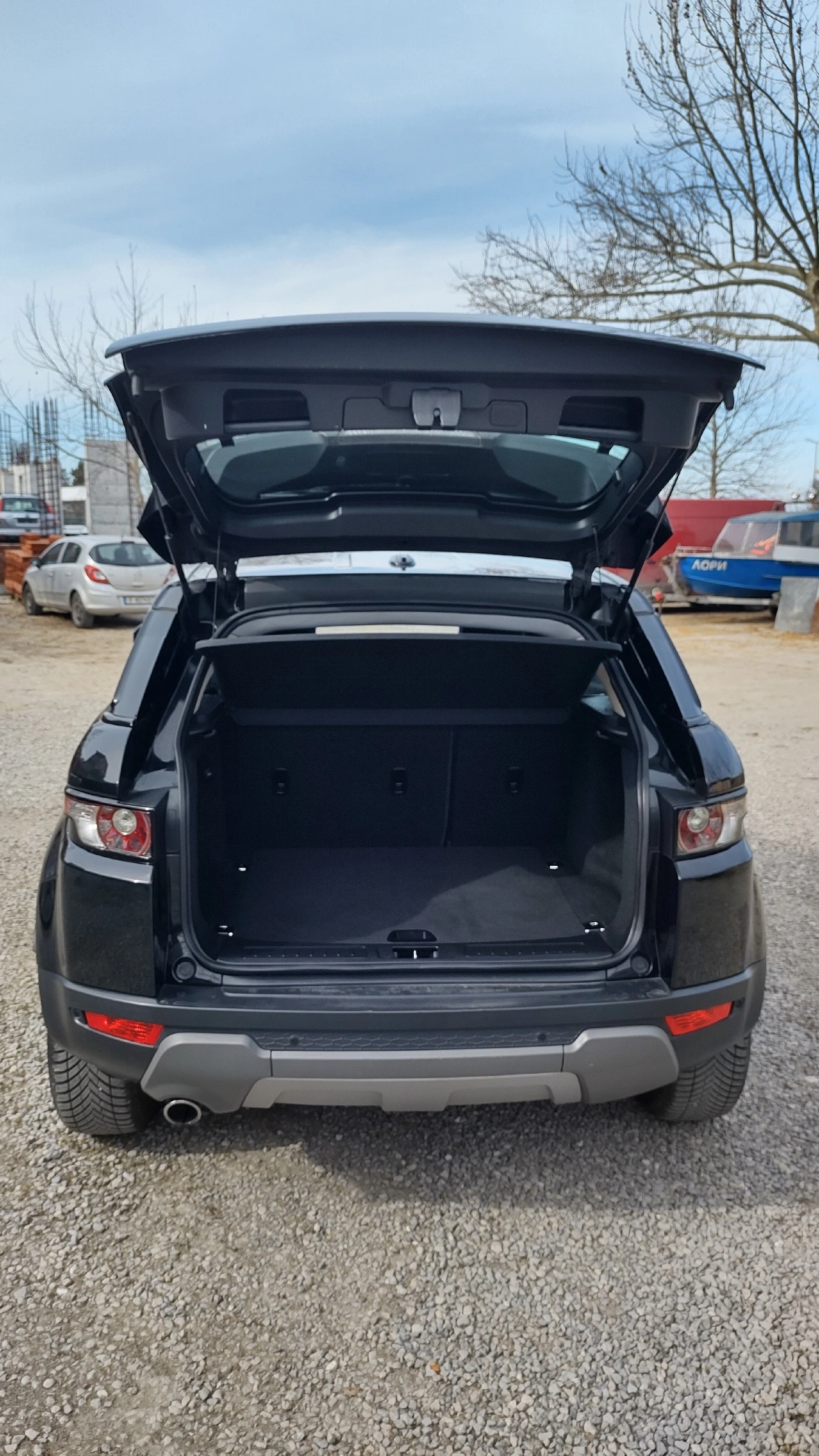 Land Rover Evoque Кожа/ 2.2d/150kc/Автом., снимка 17 - Автомобили и джипове - 54630671