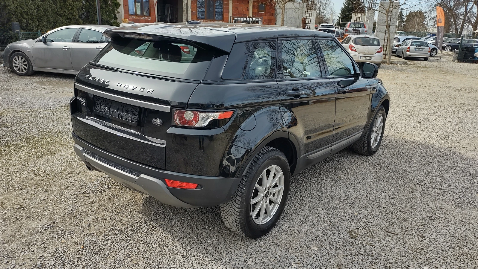Land Rover Evoque Кожа/ 2.2d/150kc/Автом., снимка 6 - Автомобили и джипове - 54630671