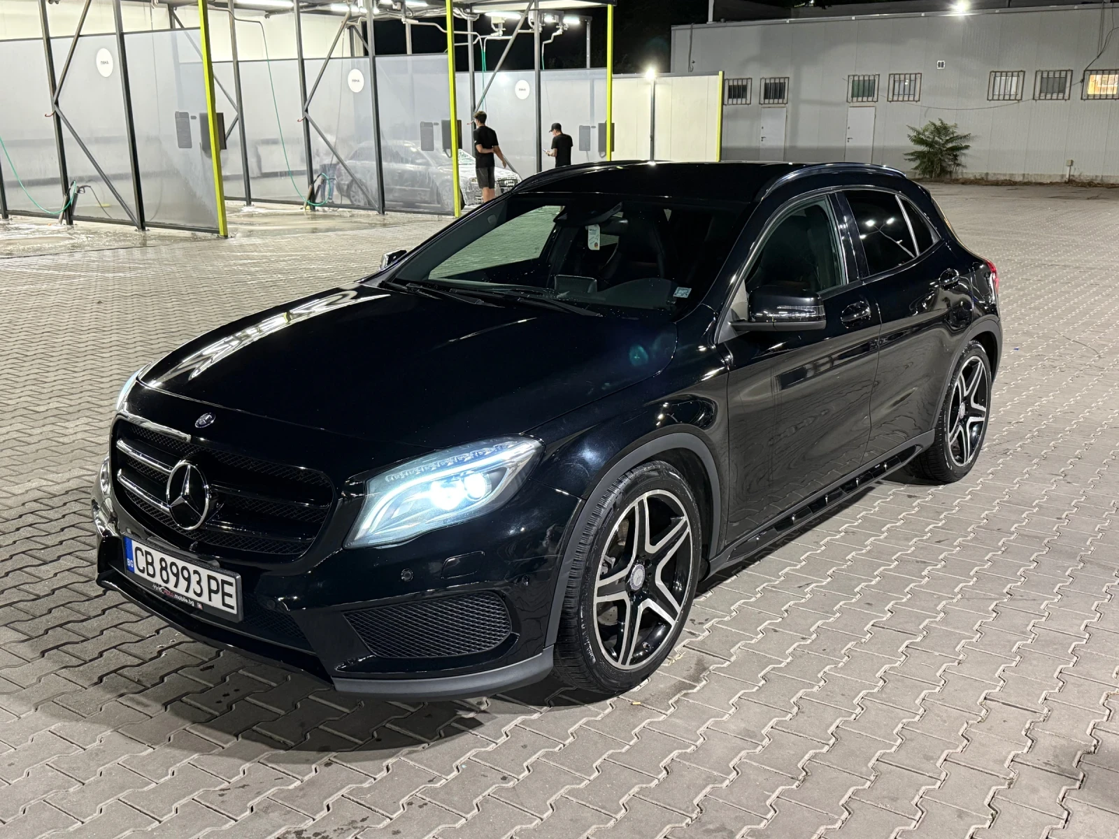 Mercedes-Benz GLA 250