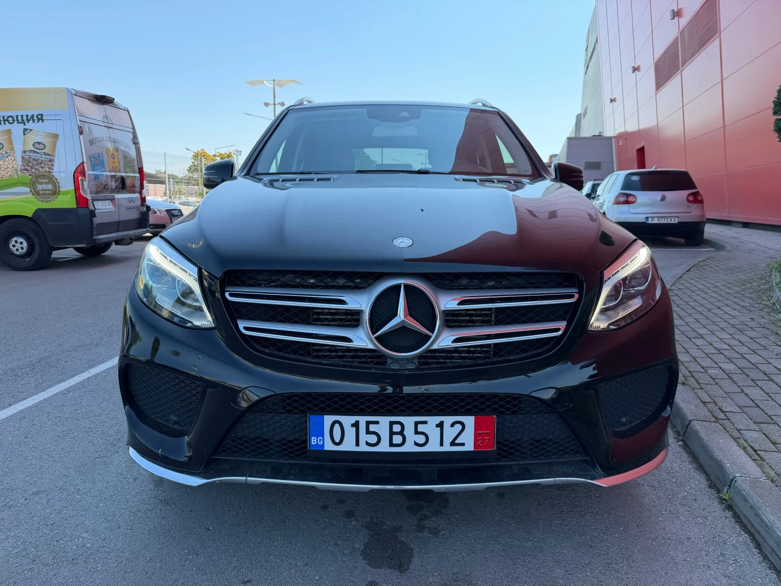 Mercedes-Benz GLE 350 AMG* 9G* LED* , снимка 3 - Автомобили и джипове - 55229619