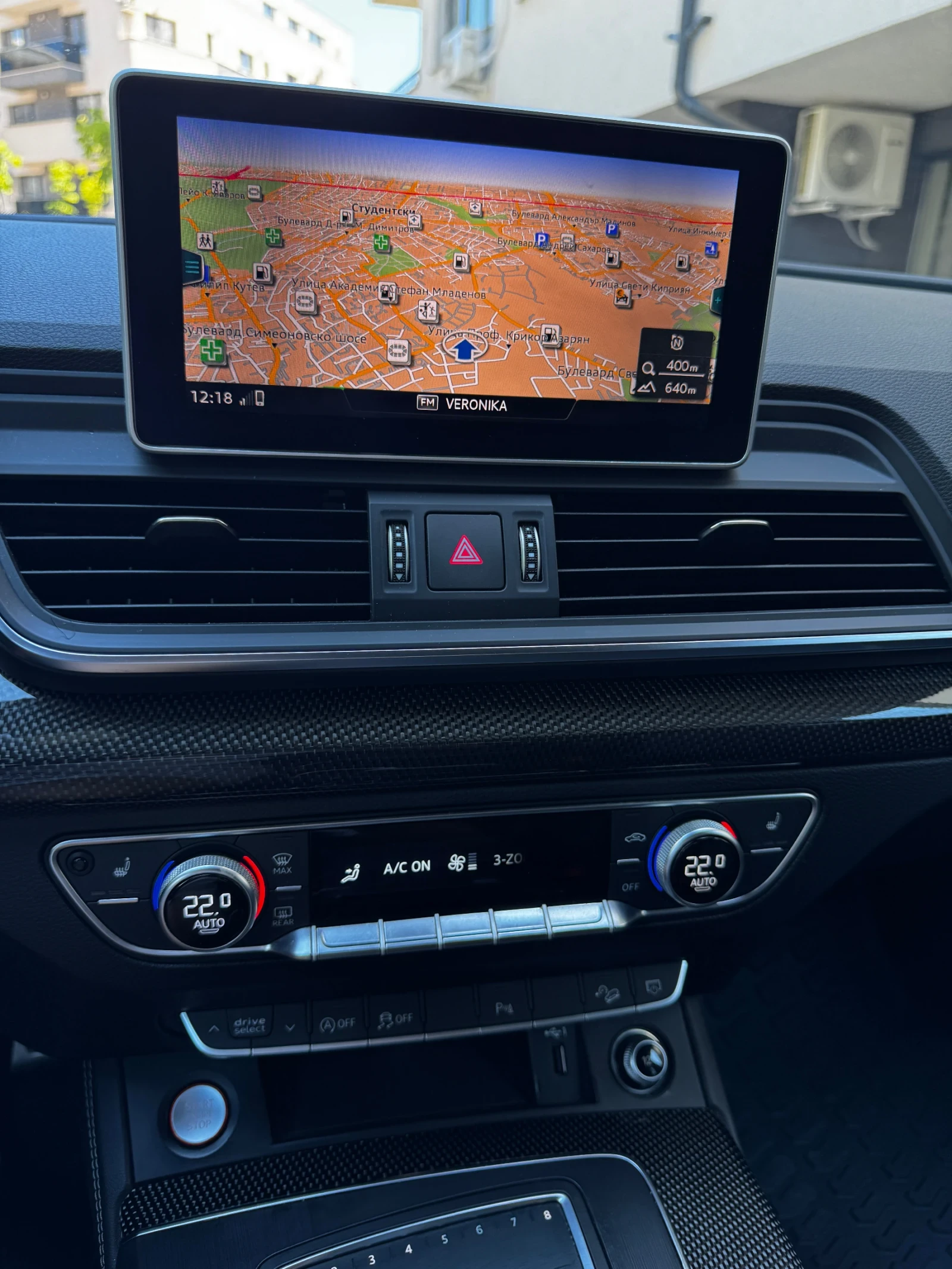 Audi SQ5 3.0 TFSI  / Панорама / 360 / B&O / Пълна история, снимка 8 - Автомобили и джипове - 55241426