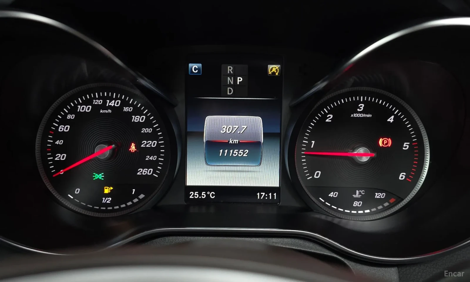 Mercedes-Benz GLC 220, снимка 8 - Автомобили и джипове - 55282548