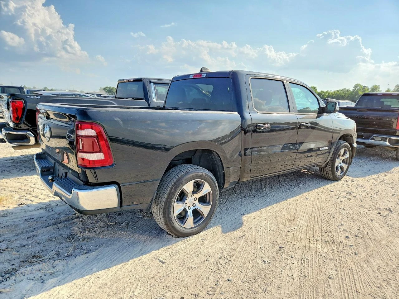 Dodge RAM 1500 LARAMIE * КРАЙНА ЦЕНА* FULL LUXURY, снимка 6 - Автомобили и джипове - 55824158