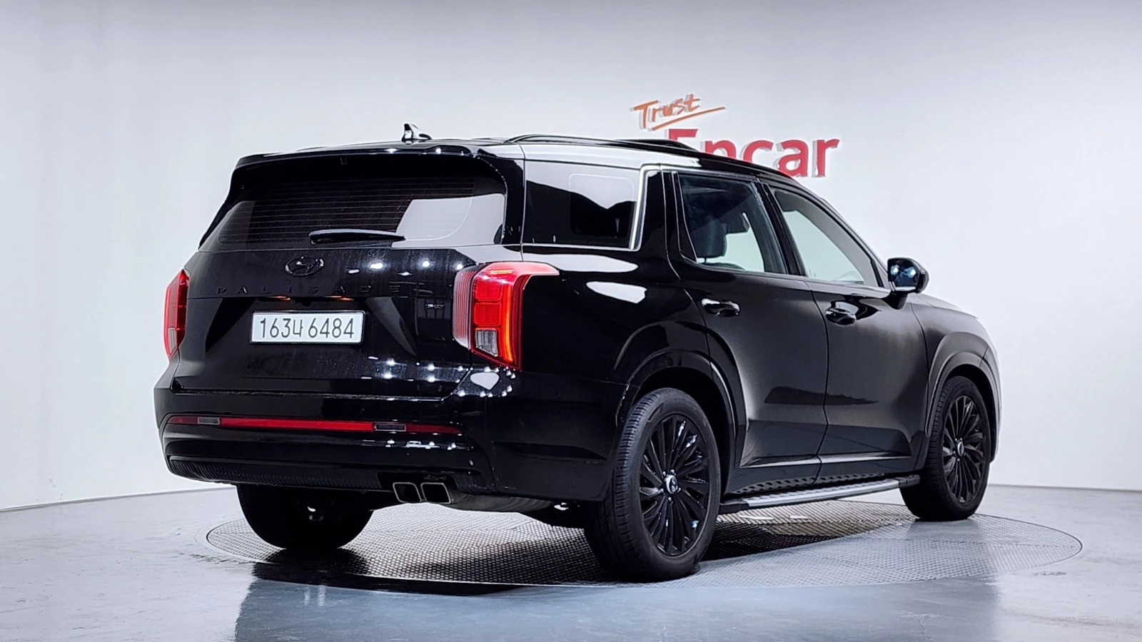 Hyundai Palisade 2024 3.8 AWD* Calligraphy Black Edition* FULL, снимка 2 - Автомобили и джипове - 56199381