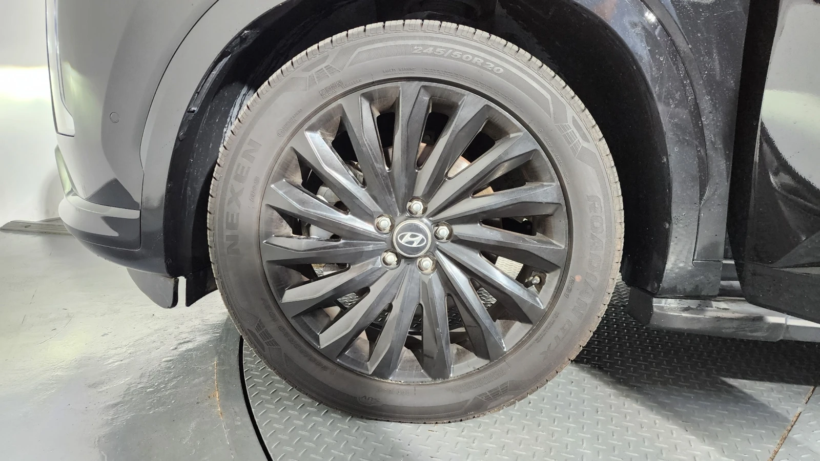 Hyundai Palisade 2024 3.8 AWD* Calligraphy Black Edition* FULL, снимка 4 - Автомобили и джипове - 56199381