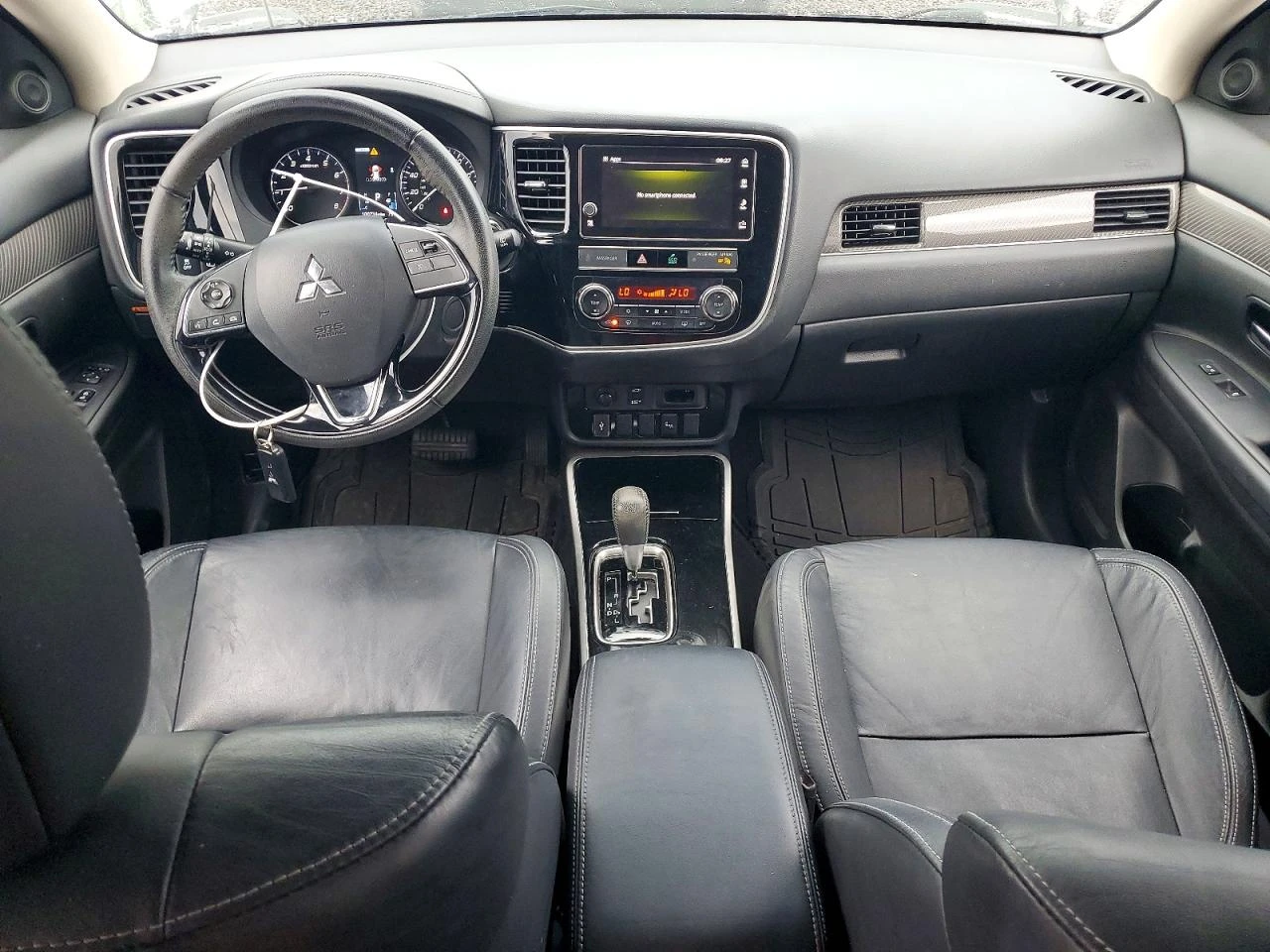 Mitsubishi Outlander 2.4l Se, снимка 8 - Автомобили и джипове - 56202875
