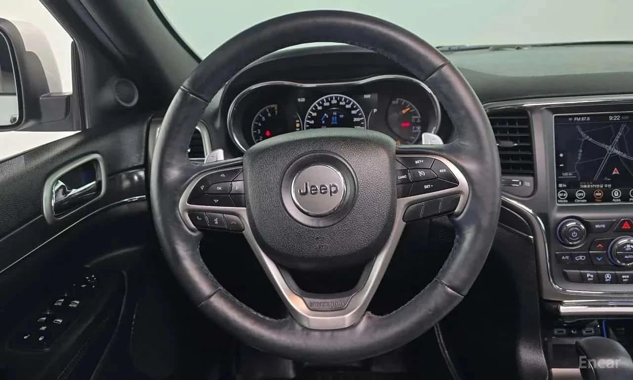 Jeep Grand cherokee, снимка 16 - Автомобили и джипове - 56716699