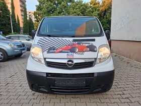 Opel Vivaro Топ състояние! Реални 270км, снимка 2