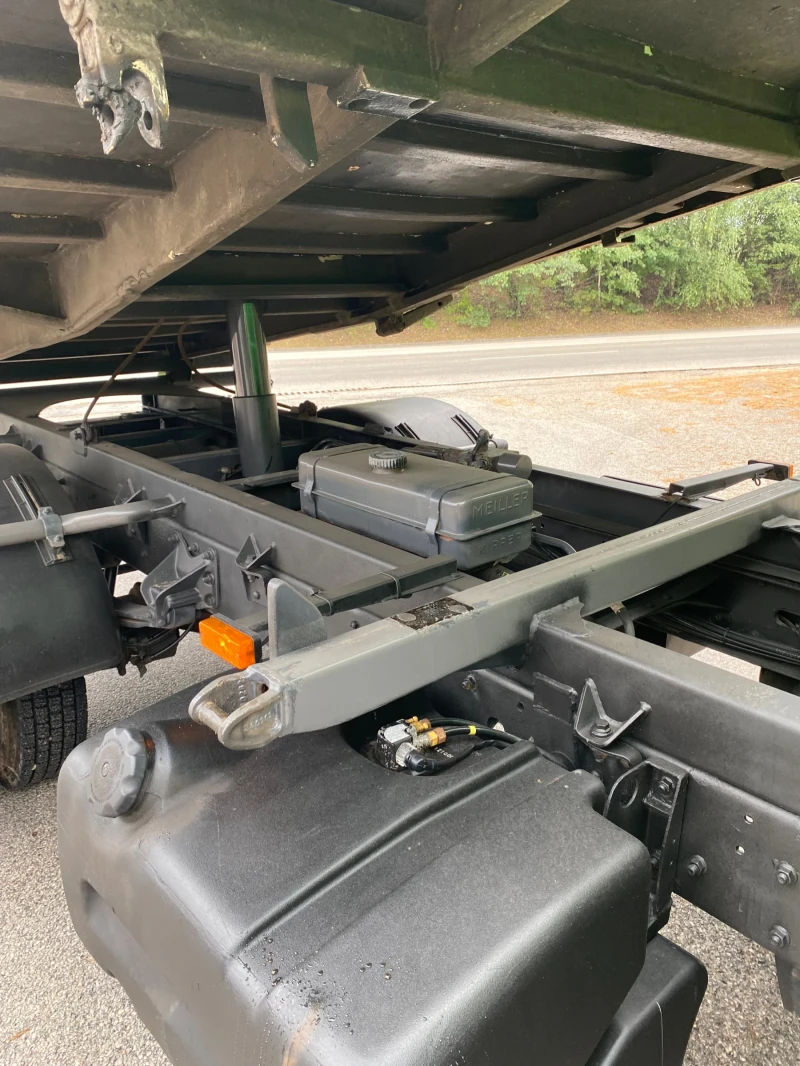 Renault Midlum RVI Meiller Kipper Тристранен Самосвал, снимка 10 - Камиони - 52594025