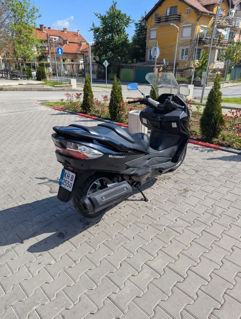 Suzuki Burgman 400, снимка 6 - Мотоциклети и мототехника - 52499549