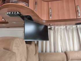 Кемпер HYMER / ERIBA 695 CL, снимка 9